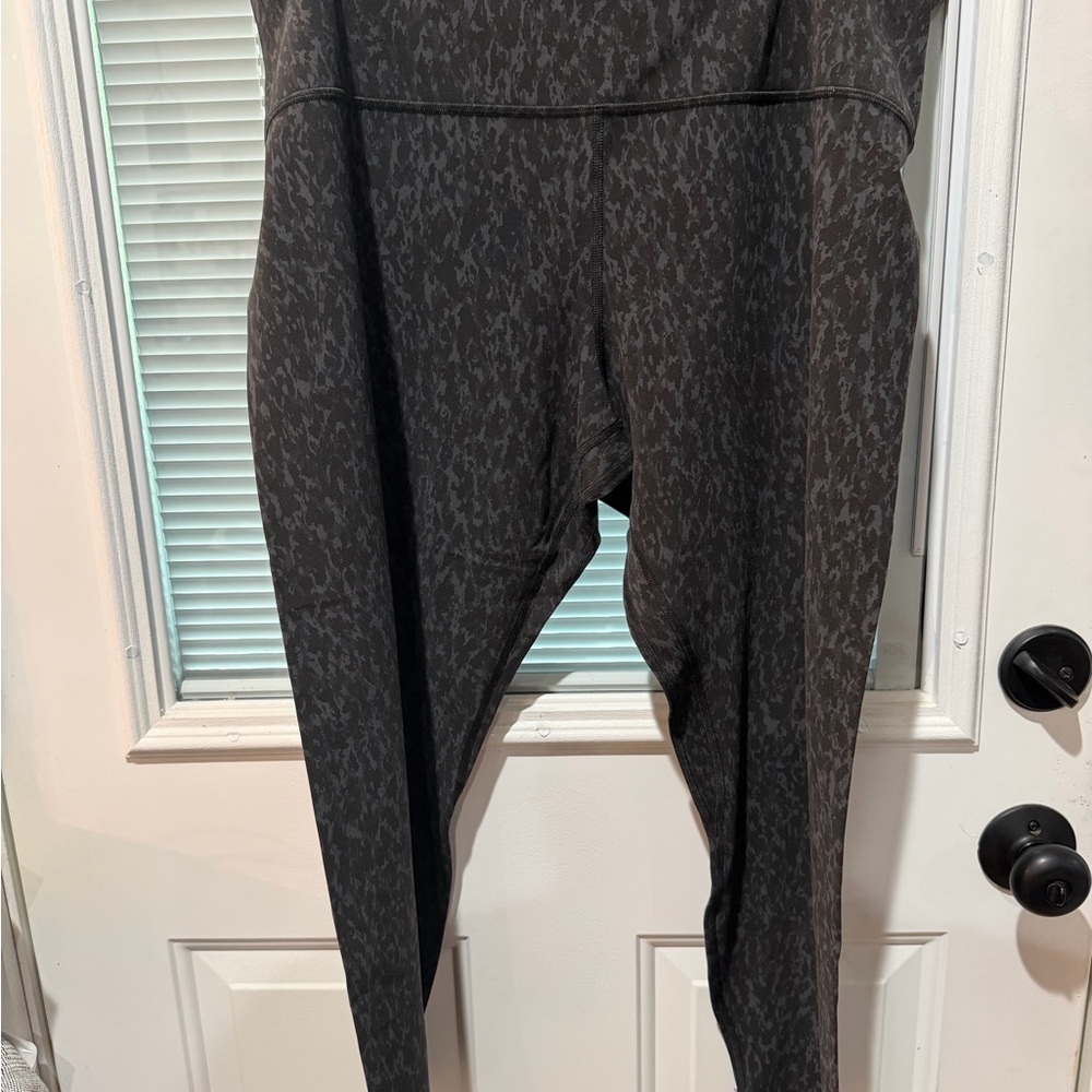 lululemon athletica Charcoal Subtle Print High-Rise Leggings